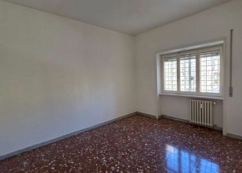 whatsapp image 2026-05-20 at 11.02.05 - Three-room apartment via Flavio Stilicone, Roma - photo 11