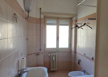 whatsapp image 2026-05-20 at 11.02.04 - Three-room apartment via Flavio Stilicone, Roma - photo 23