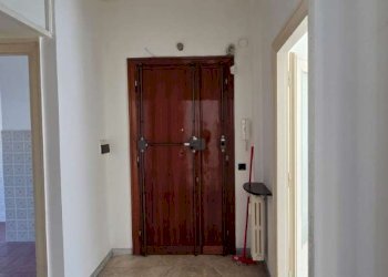 whatsapp image 2026-05-20 at 11.02.08 - Three-room apartment via Flavio Stilicone, Roma - photo 24