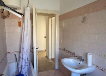 whatsapp image 2026-05-20 at 11.02.03 - Three-room apartment via Flavio Stilicone, Roma - photo 29