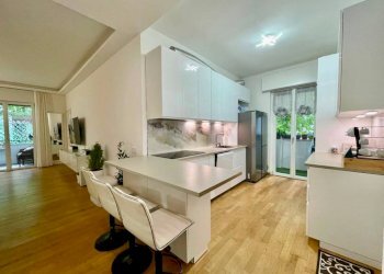 Cucina - Trilocale via Bice Cremagnani, 13, Vimercate - foto 2