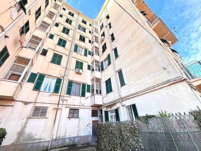 Facciata - Warehouse via Antonio Burlando, 27, Genova (neighborhood Staglieno) - photo 1