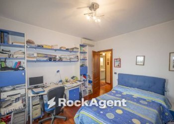 Camera da letto - Apartment viale Italia, 2, Messina - photo 23