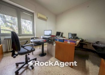 Studio - Apartment viale Adua, 42, Sassari - photo 7