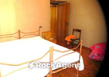 Camera da letto - Casa indipendente via Forchiusa Est, 114, Serra San Quirico - foto 7