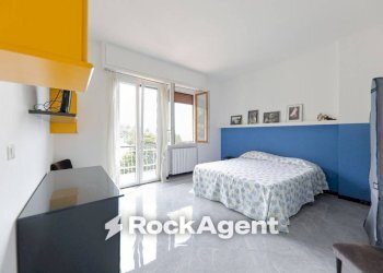Camera da letto - Three-room apartment via del Poggio, 10, Varazze - photo 13