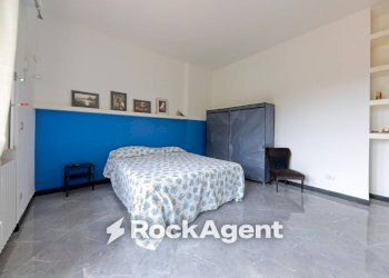 Camera da letto - Three-room apartment via del Poggio, 10, Varazze - photo 15