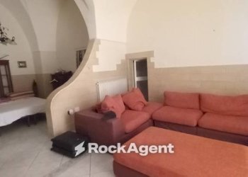 Salone - Casa indipendente via Giacosa, 24, Cutrofiano - foto 5