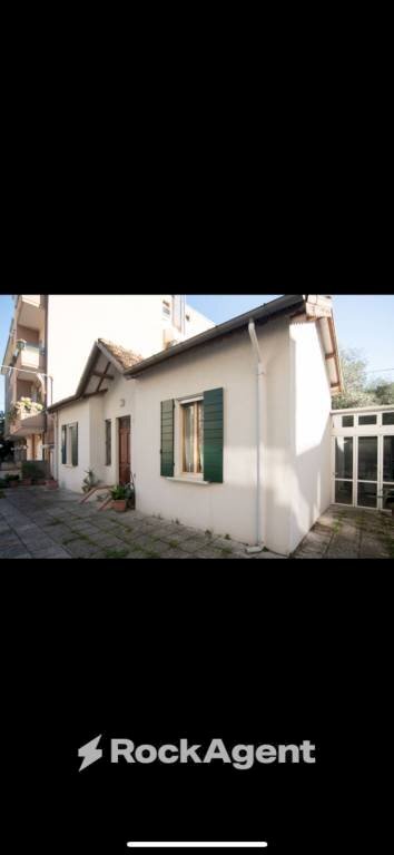 Facciata - Villa via Bruno Buozzi, 2/C, Cattolica - photo 3