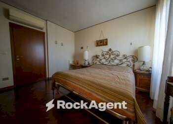 Camera da letto - Four-room apartment via Giovanni Battista Melis, 9, Sassari - photo 15