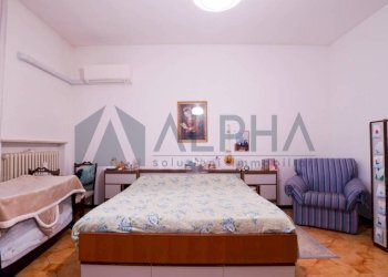 Camera da letto - Villa via Fiumazzo, Lugo - photo 17