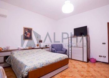 Camera da letto - Villa via Fiumazzo, Lugo - photo 18