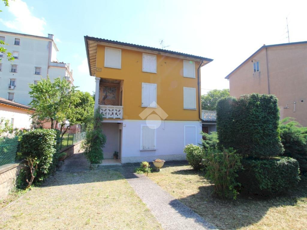Villa Via guido da bagnolo, Bagnolo in Piano - photo 3