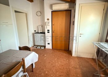 zona giorno - Attic Corso G. Matteotti 52, Montecchio Maggiore - photo 1