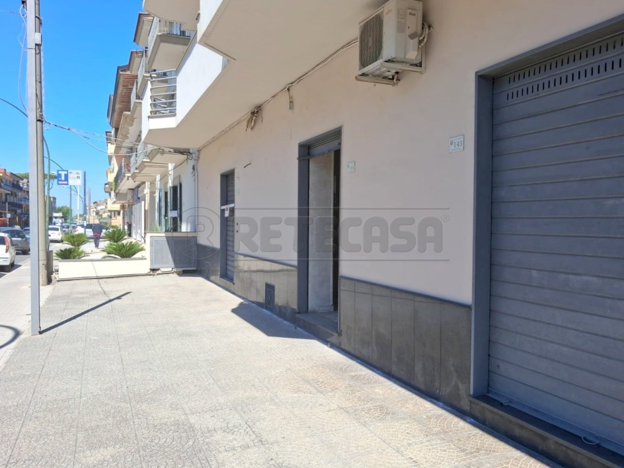 1 - Locale Commerciale Viale Fratelli Kennedy, Marcianise - foto 1