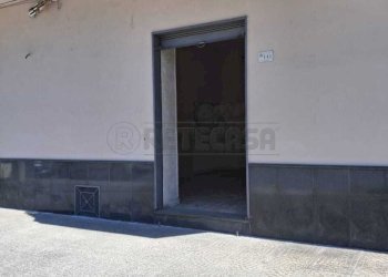 WhatsApp Image 2026-05-20 at 11.30.37 (1) - Locale Commerciale Viale Fratelli Kennedy, Marcianise - foto 16
