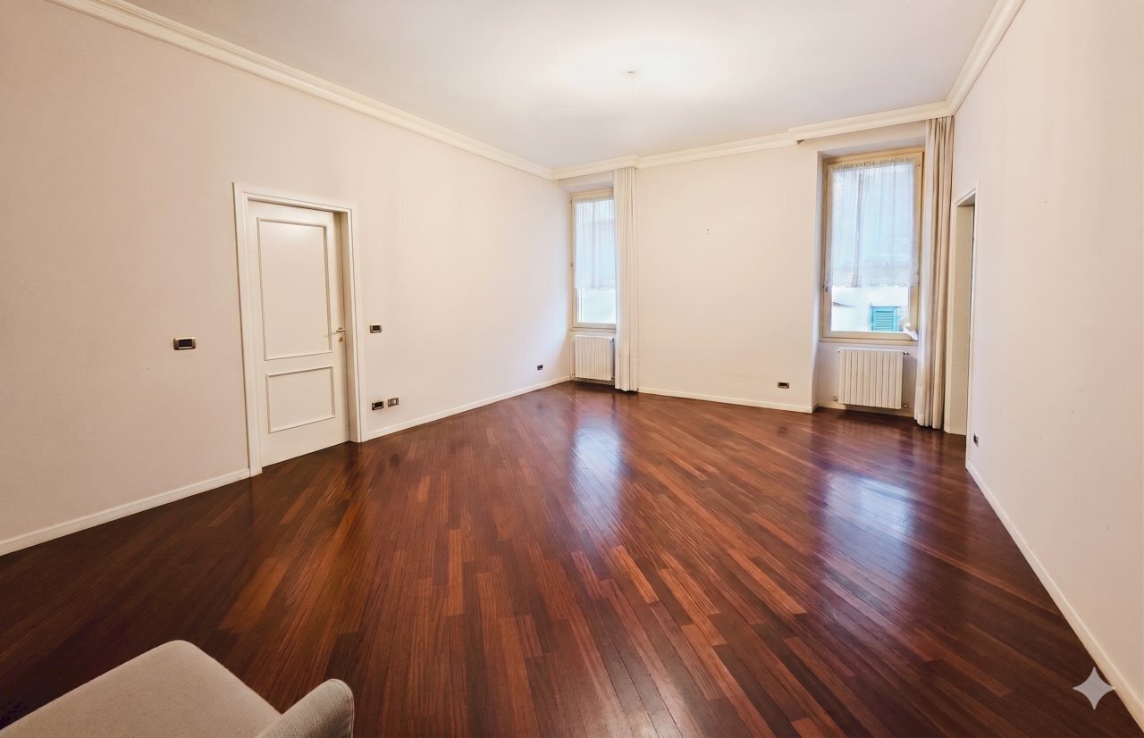 A SALONE 3 - Appartamento Corso Martiri della Libertà, Brescia - foto 1