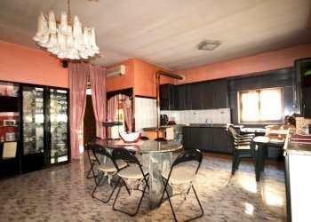 SALONE2 - Three-room apartment Via Gaetano Donizetti 5, Succivo - photo 7