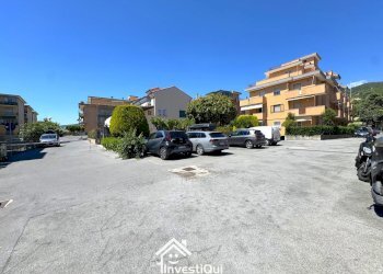 PARCHEGGI CONDOMNINIALI - Box Via Milano 303, Pietra Ligure - foto 2