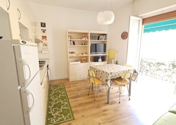 1 (10) - Three-room apartment Via Amerigo Vespucci 46, Rapallo - photo 2
