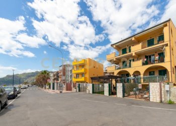 Via Lungomare 2 (10) - Two-room apartment Via Lungomare 2, Sant'Alessio Siculo - photo 6
