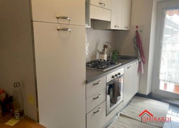 2.0 cucina.jpg - Appartamento VICO SCHIAFFINO 1, Genova (zona Sestri Ponente) - foto 4