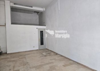 WhatsApp Image 2026-05-21 at 11.47.12 - Commercial Premises CORSO FRANCIA 40, Sanremo - photo 3