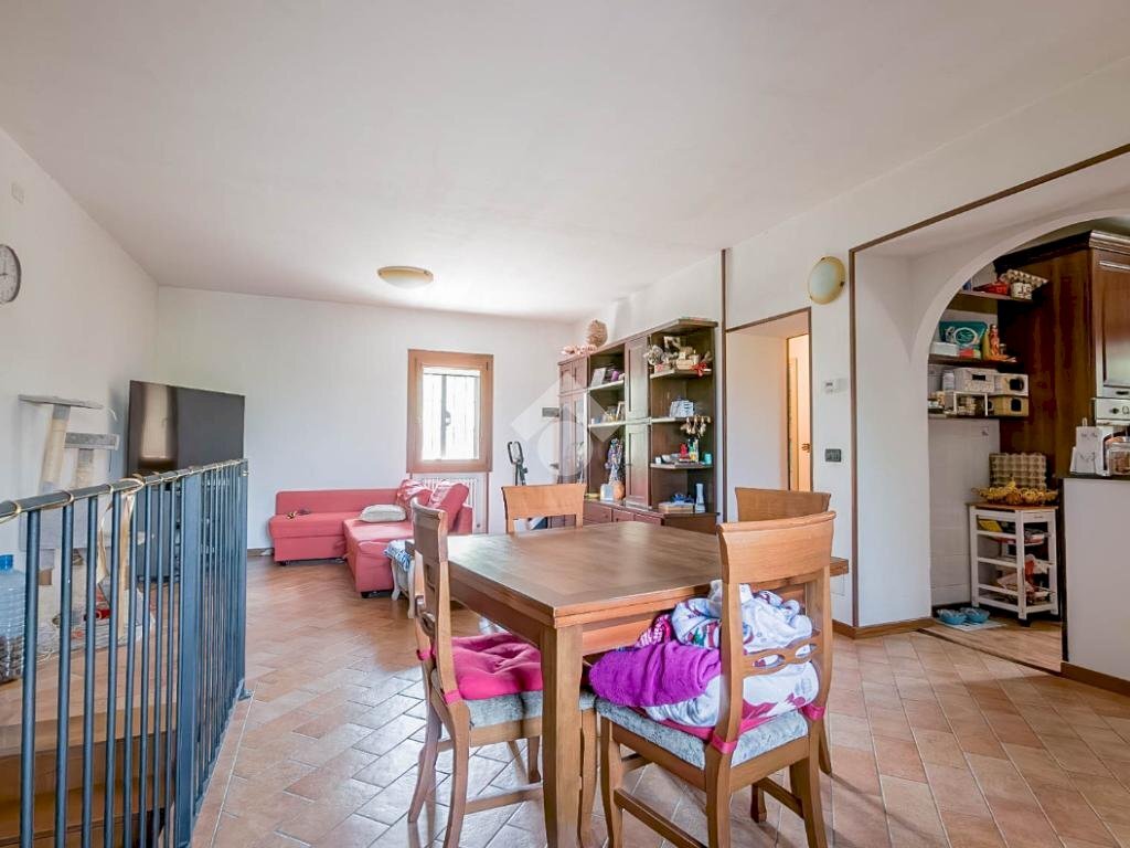 Two-room apartment Via Monte S. Giovanni, Monte San Pietro - photo 2