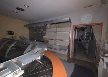 Commercial Premises Via Alcide de Gasperi 158, Sciacca - photo 4