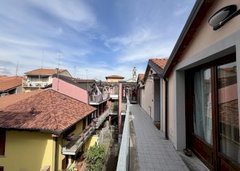 Two-room apartment Via Sant'Anna, n, Arese - photo 16