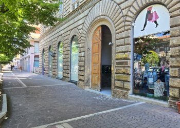 Ufficio Via Gabriele d'Annunzio, 69, Pescara - foto 2