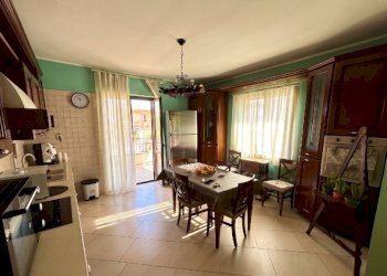 Independent house Mondragone - photo 3
