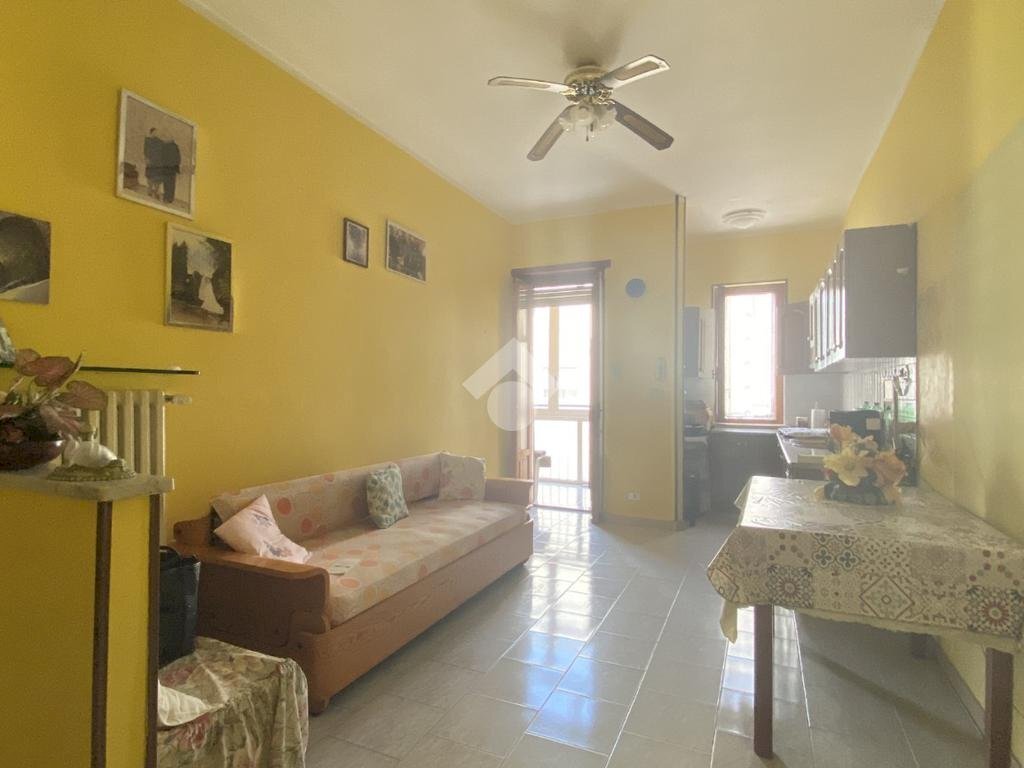 Two-room apartment Via F. Baracca, Grugliasco - photo 2