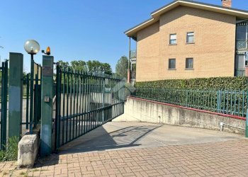 Box Via della Croce, Collegno - foto 1