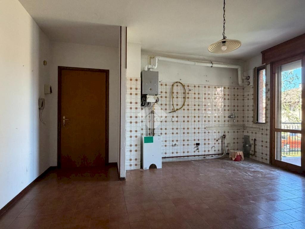 Two-room apartment Via Della Repubblica, Cavriago - photo 2