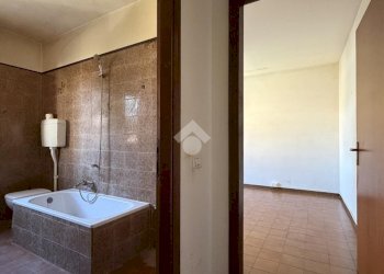 Two-room apartment Via Della Repubblica, Cavriago - photo 7