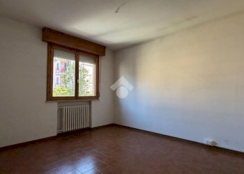 Two-room apartment Via Della Repubblica, Cavriago - photo 8