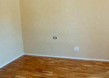 Two-room apartment Corso 4 Novembre, 1, Cuneo (neighborhood Centro) - photo 11