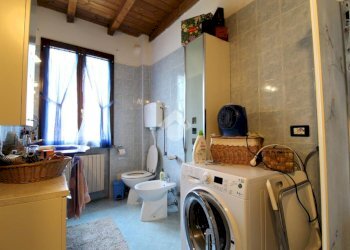 Three-room apartment Via Antonio Stradivari, Reggio nell'Emilia - photo 8