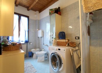 Three-room apartment Via Antonio Stradivari, Reggio nell'Emilia - photo 10