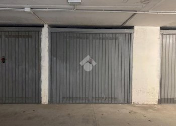 Box Viale Zanzur, Rimini - photo 2
