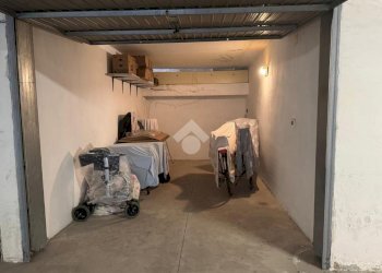 Box Viale Zanzur, Rimini - photo 5