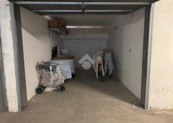 Box Viale Zanzur, Rimini - photo 6