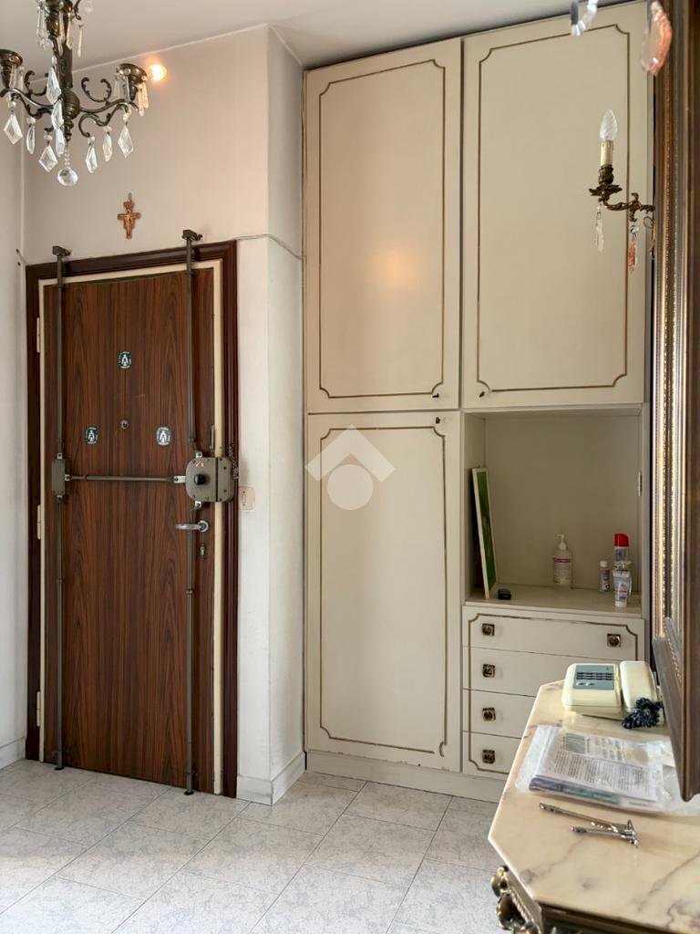 Two-room apartment Via Cechov Antonio, Milano (neighborhood Gallaratese) - photo 3