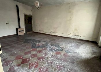 Three-room apartment Via Vittorio Emanuele ii, 212, Garessio - photo 12