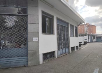 Locale Commerciale Torino strada Castello di Mirafiori 4, Torino (zona Mirafiori Sud) - foto 8