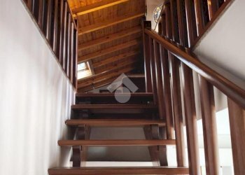 Four-room apartment Via Cesare Battisti, Cormano - photo 22