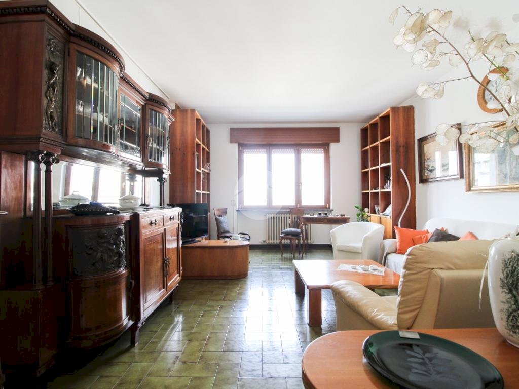 Four-room apartment Via Papa Giovanni XXIII, Cormano - photo 2