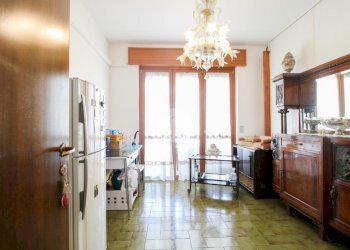 Four-room apartment Via Papa Giovanni XXIII, Cormano - photo 9