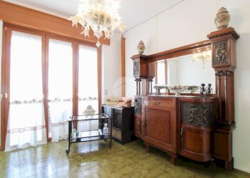 Four-room apartment Via Papa Giovanni XXIII, Cormano - photo 10